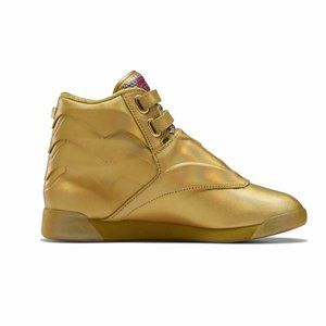 [FW4667] Womens Reebok F/S Hi Mu $200 RETAIL